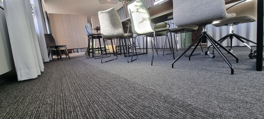 IMEX Modell C office floor carpet tiles of extra durable quality